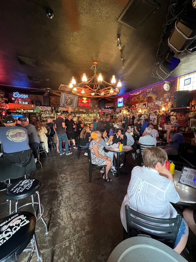 A Tiny Room With a Huge Crowd