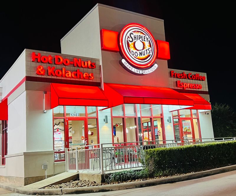 A Westheimer Corner That Never Sleeps