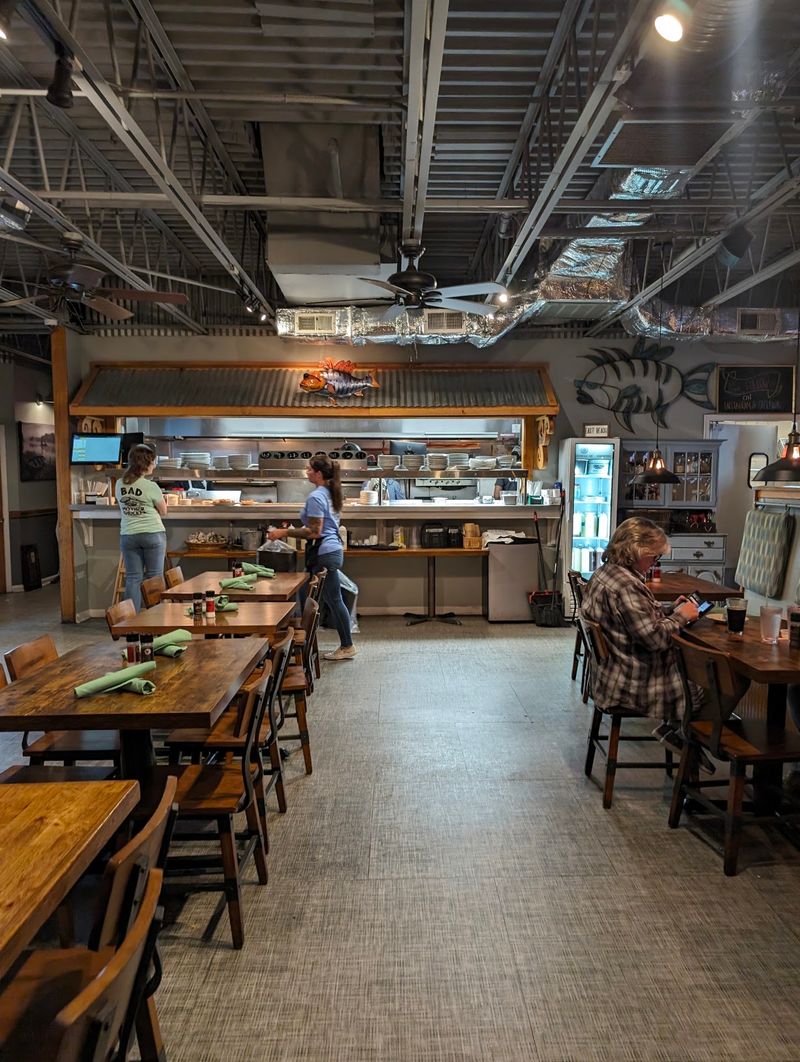 A Wharf-Themed Hangout on Shore Drive