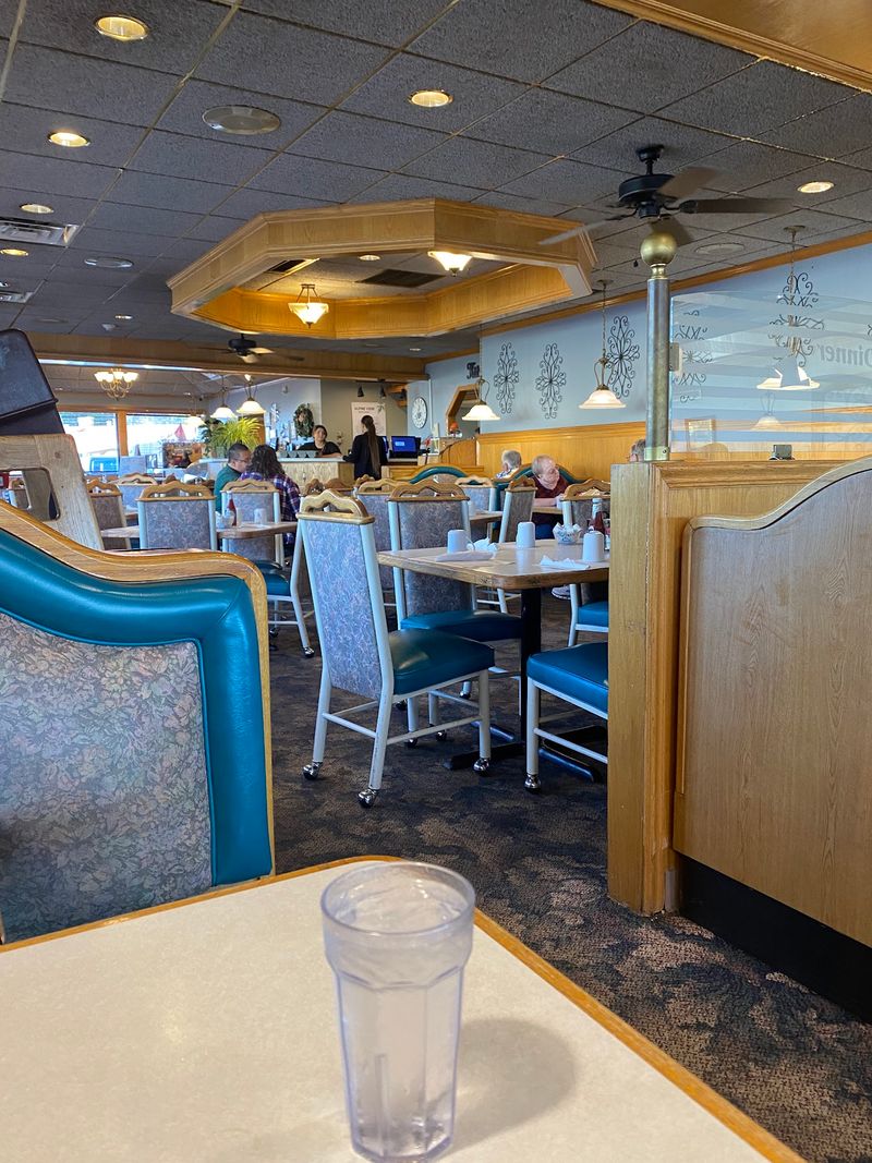 Alpine View Restaurant, Rockford, IL