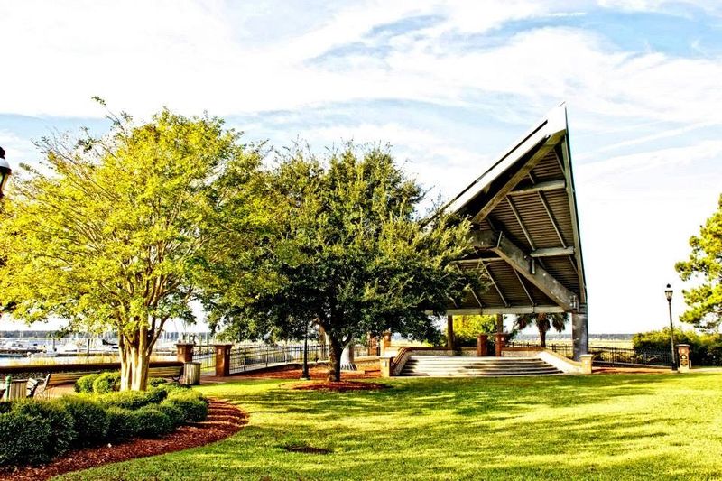 An Unhurried Small-City Pace