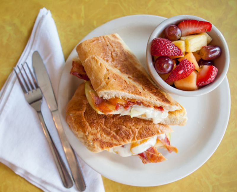 Bakery Roots With a Diner Soul