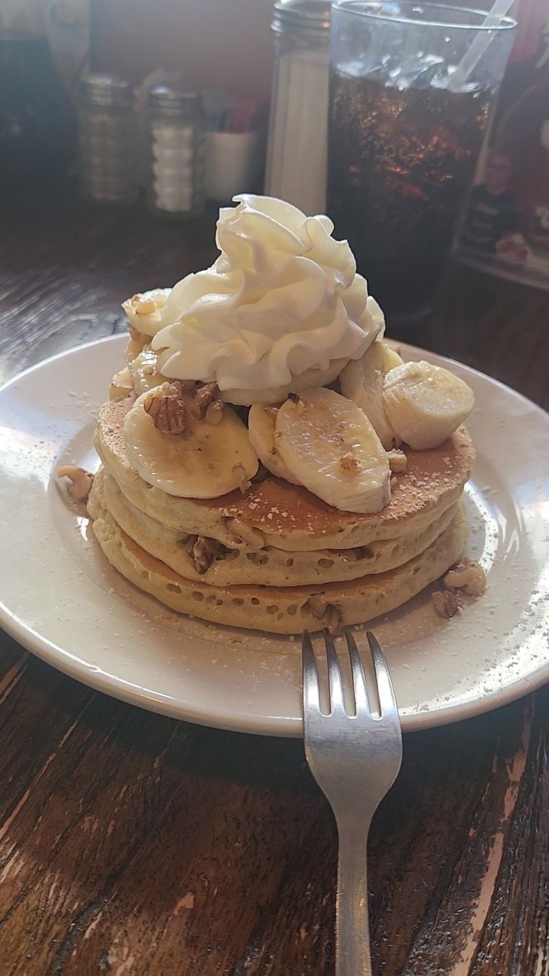 Banana Nut Pancakes Worth Driving Home For Banana Nut Pancakes Worth Driving Home For