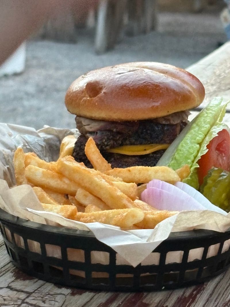 Barbecue That Steals the Spotlight Barbecue That Steals the Spotlight