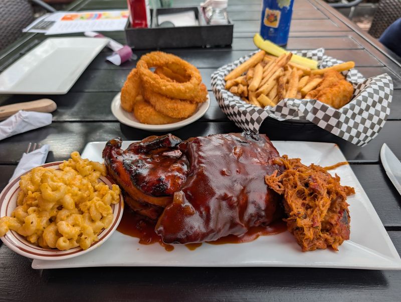 Barnsider Smokehouse BBQ, Lake George, NY