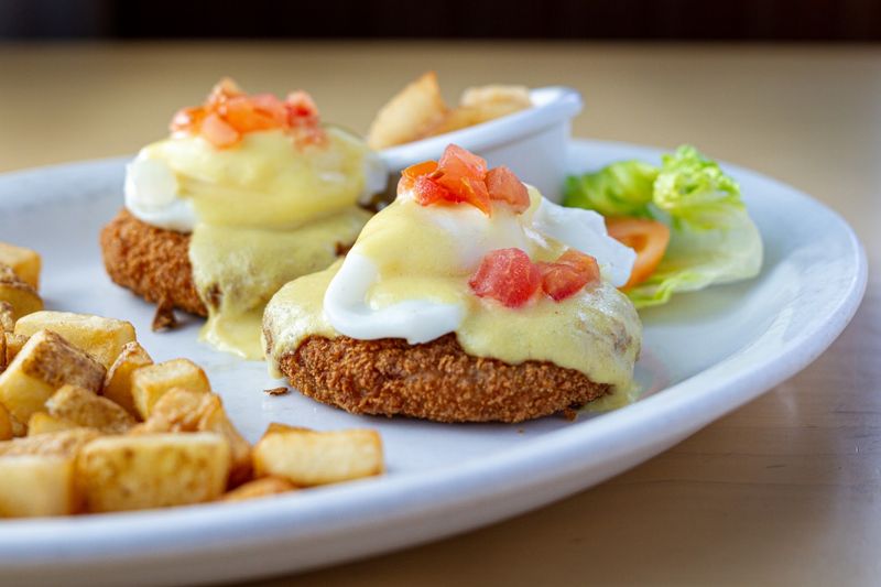 Benedicts, Omelets, and Thick French Toast Benedicts, Omelets, and Thick French Toast