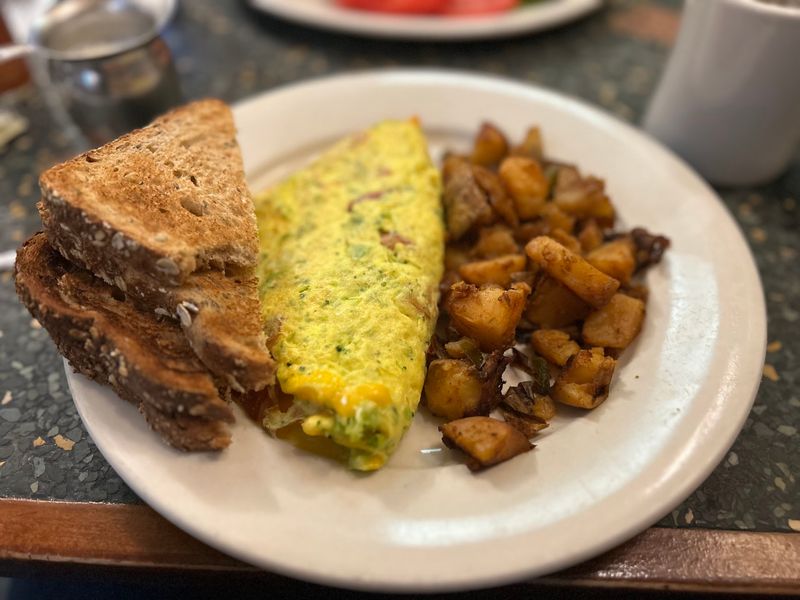 Benedicts, Omelettes, and Morning Favorites