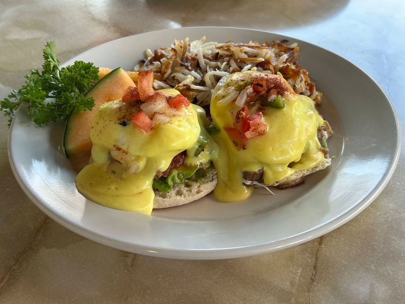 Benedicts and Hearty Plates