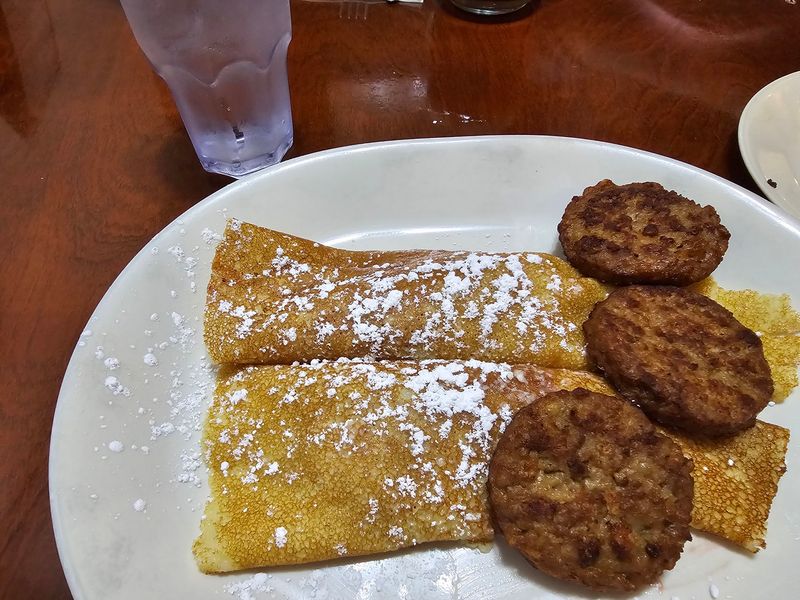 Beyond the Griddle: Benedicts, Crepes and More