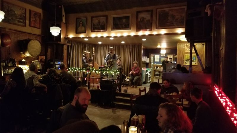 Blues, Bands, and a Crowd That Joins In