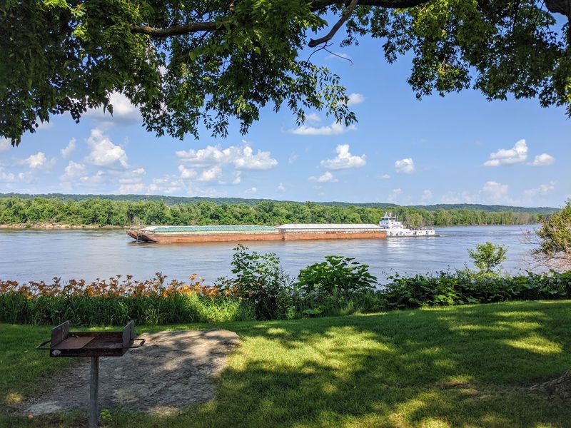 Boat Watching as a Hobby Boat Watching as a Hobby