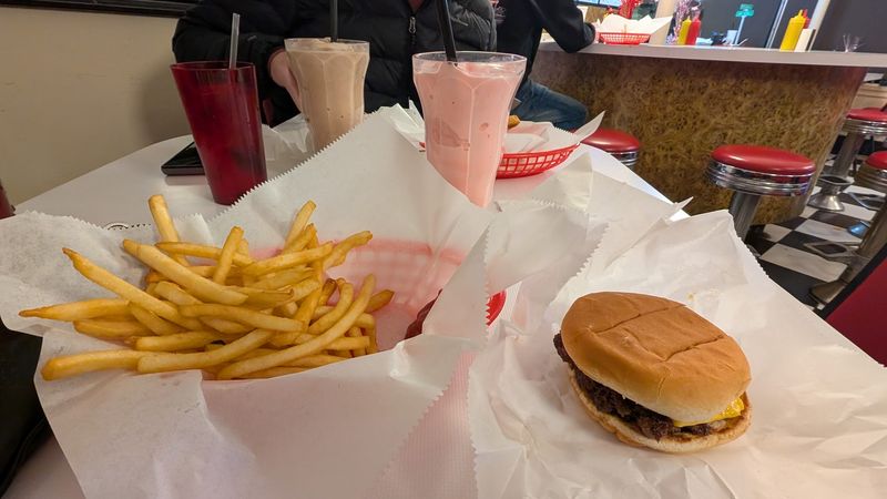Bobo Drive In, Topeka, KS