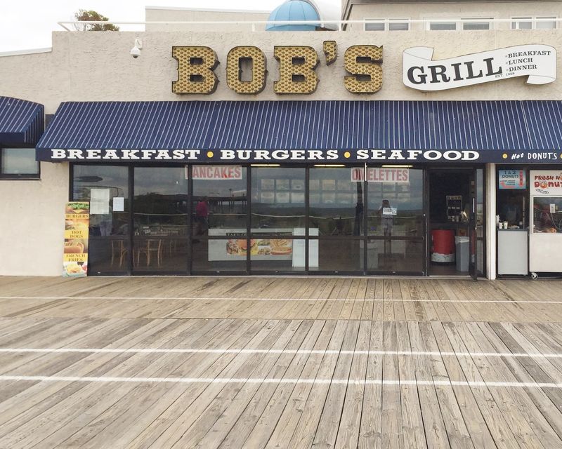 Bob's Seafood & Grill, Breakfast, Lunch & Dinner, Ocean City, NJ