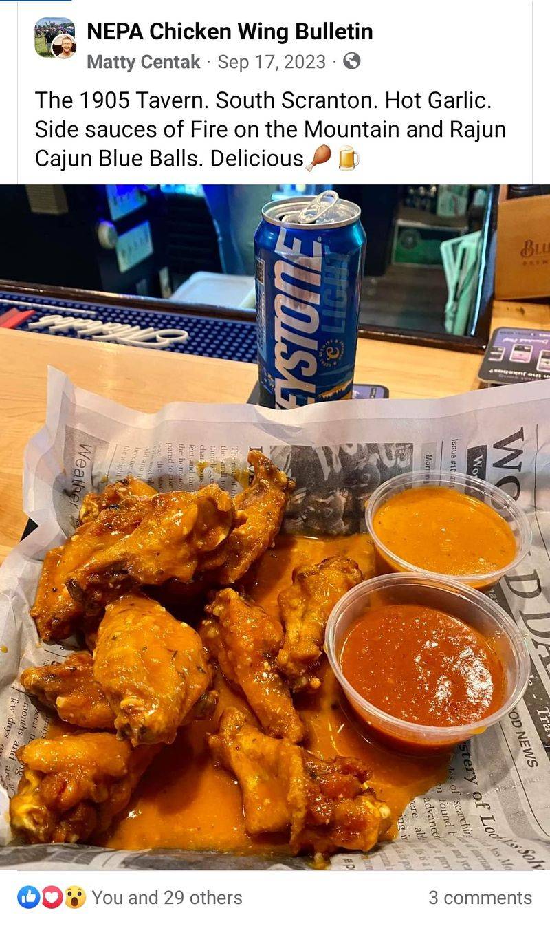 Boneless Wings and Chunky Bites