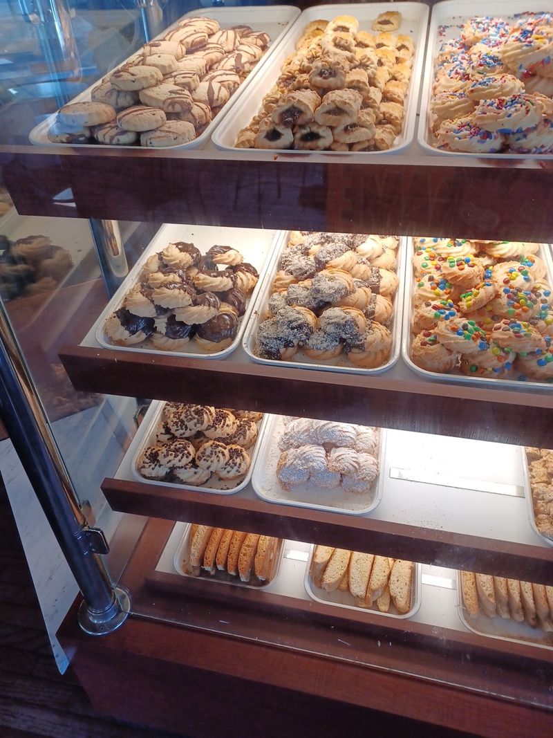 Bovella's Pastry Shoppe, Westfield, NJ Bovella's Pastry Shoppe, Westfield, NJ