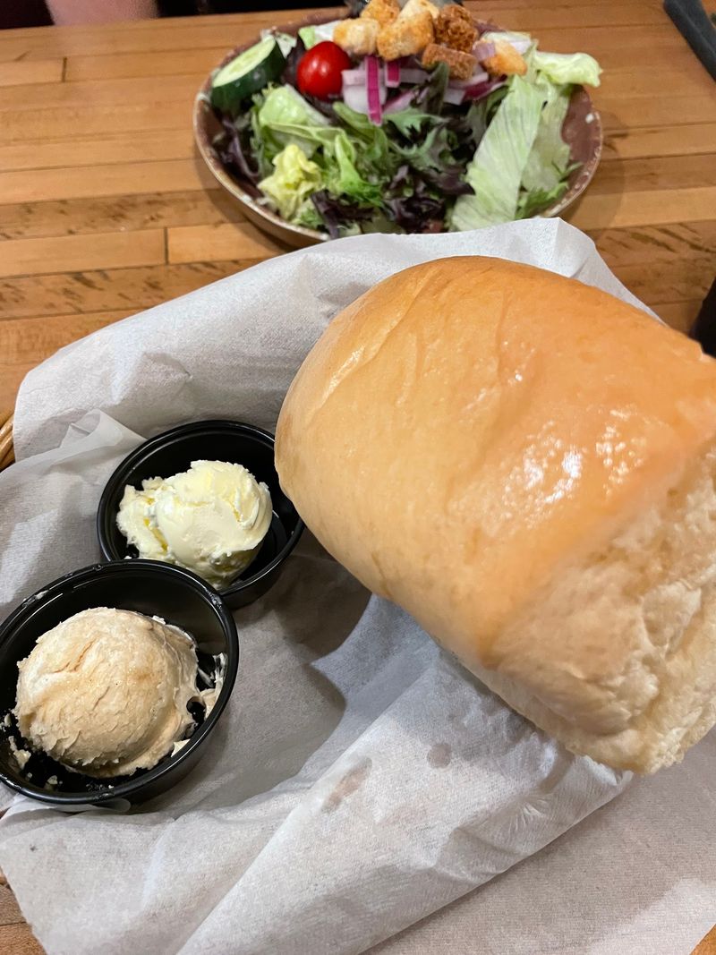 Bread Basket Bonus and a Famous Soup