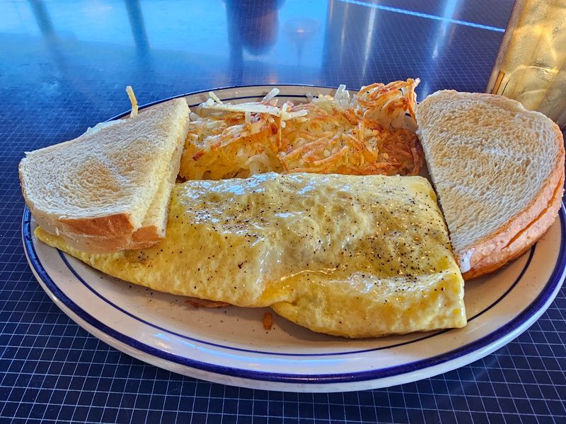 Breakfast That Earns an Early Alarm