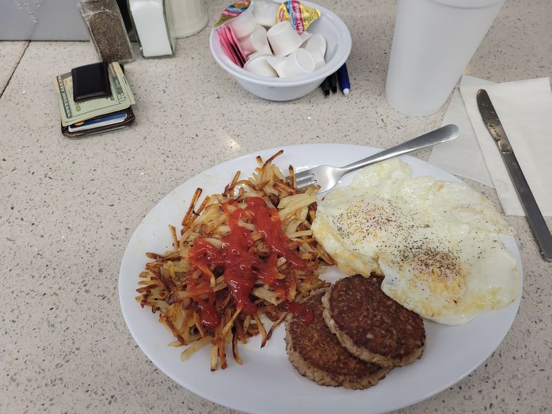 Breakfast That Never Clocks Out Breakfast That Never Clocks Out