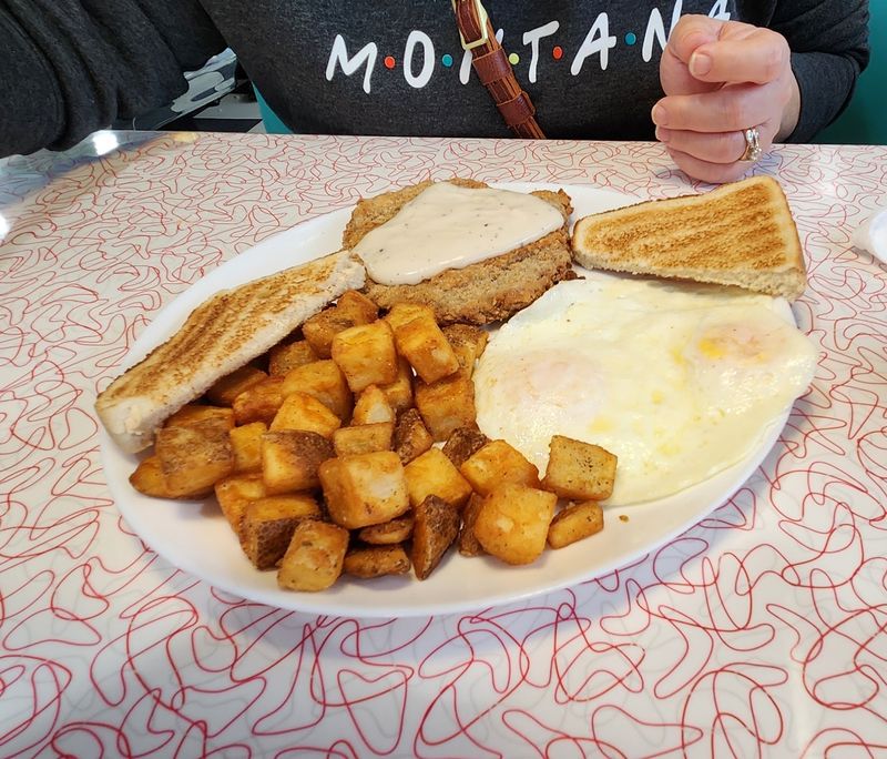 Breakfast That Never Clocks Out Breakfast That Never Clocks Out