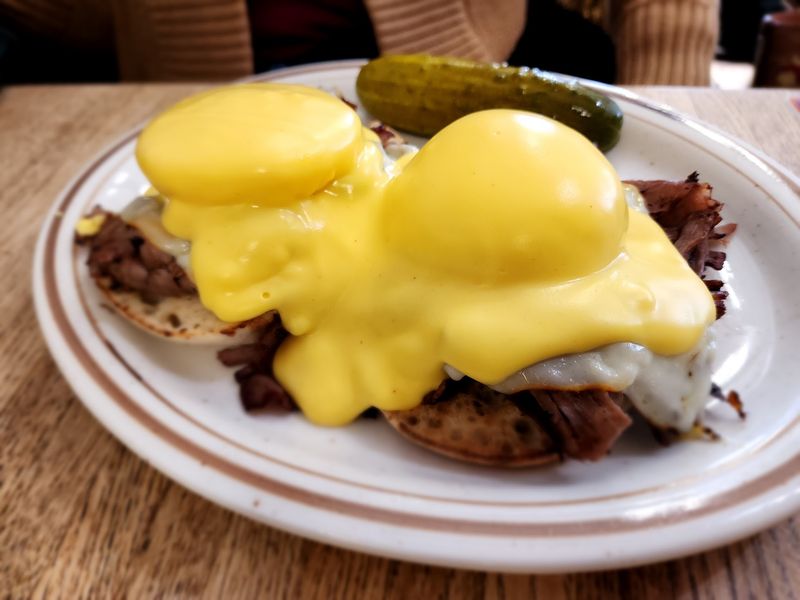 Breakfast Worth an Early Alarm