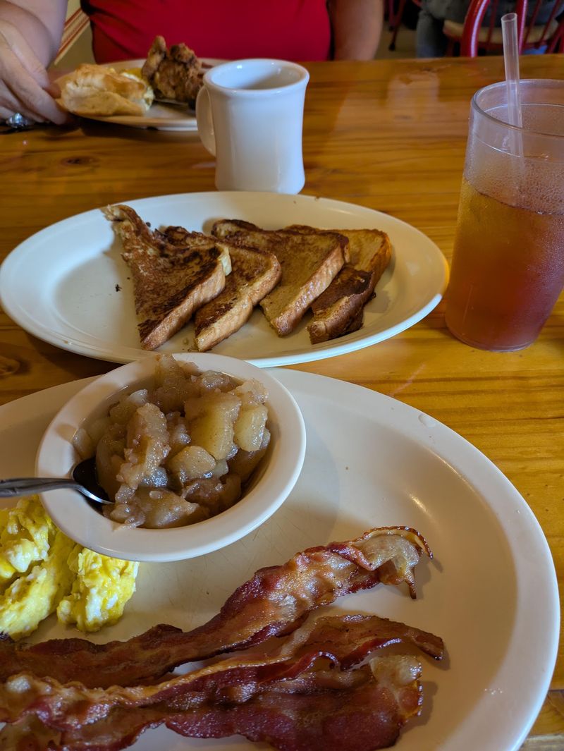 Breakfast the Country Way