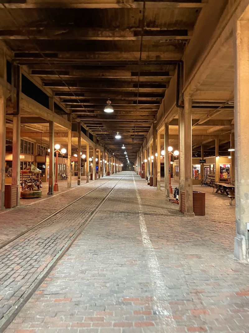 Brick Streets and Old Facades Brick Streets and Old Facades