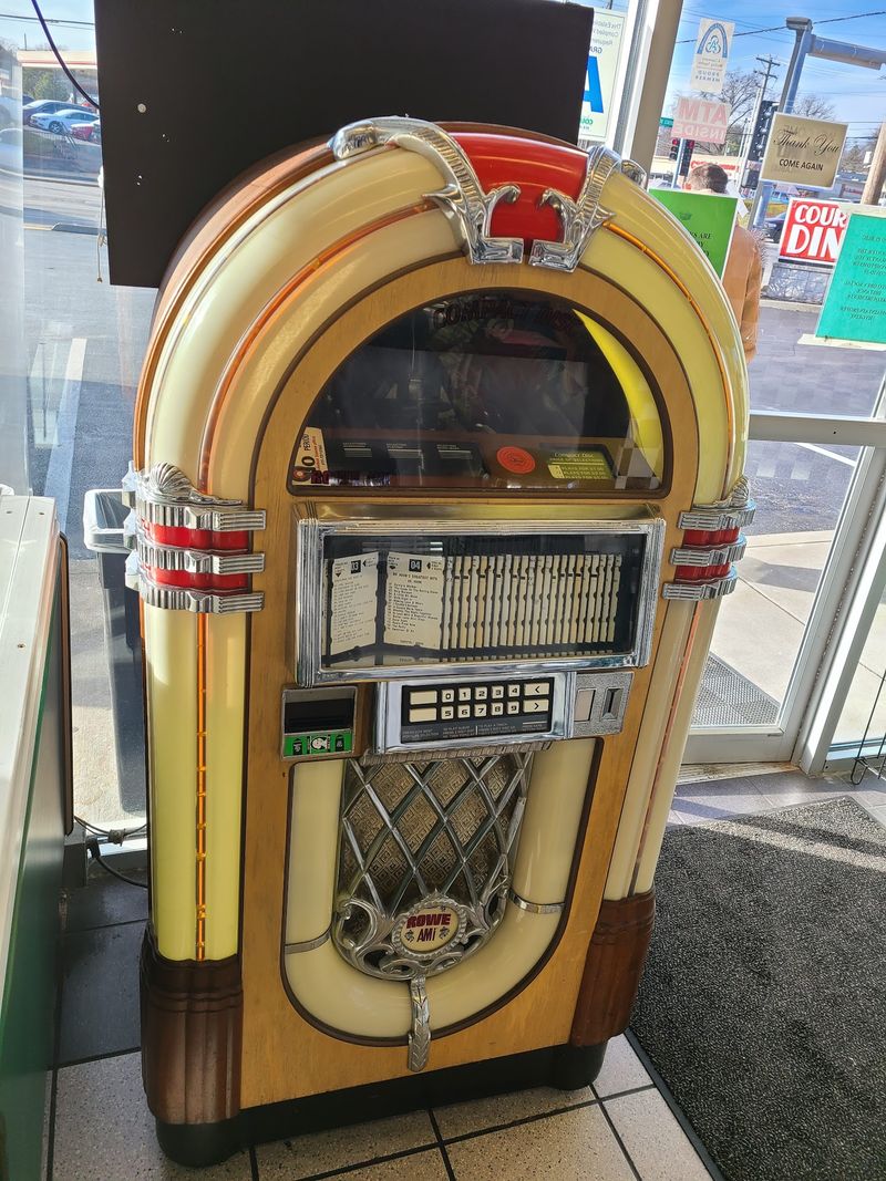 Bring Cash and a Quarter-Ready Attitude Bring Cash and a Quarter-Ready Attitude