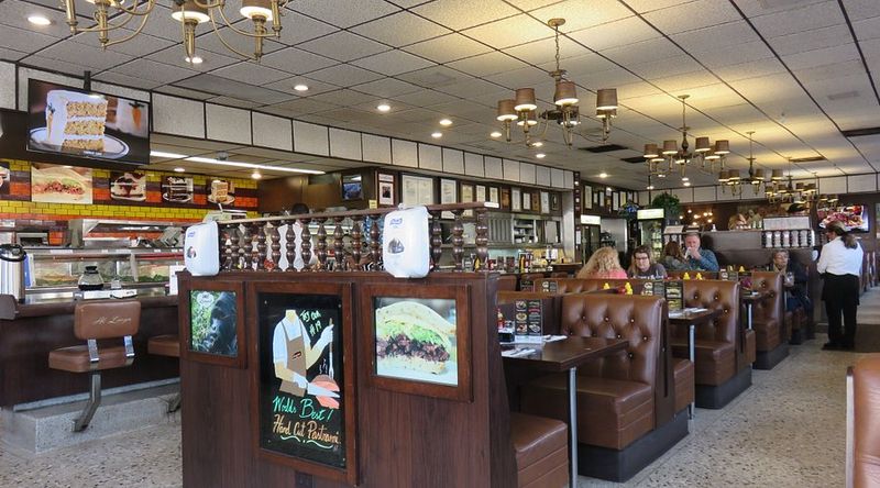 Brown Booths and a Busy Dining Room