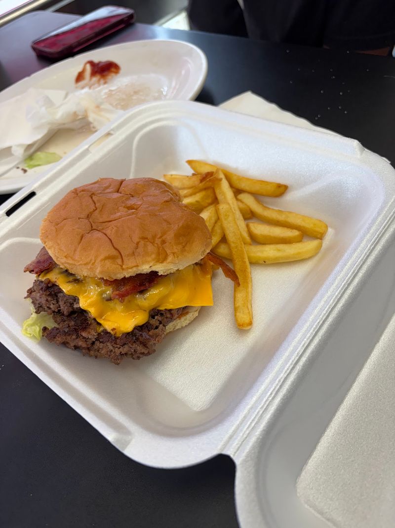 Burgers Bigger Than Expected Burgers Bigger Than Expected