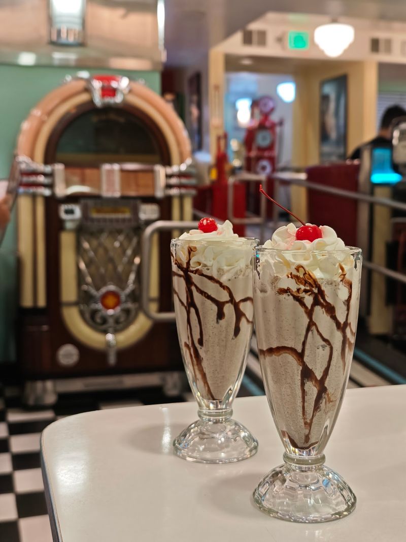 Burgers, Shakes, and a Famous Banana Split