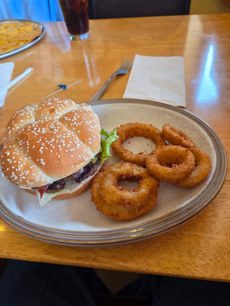Burgers That Earn the Detour