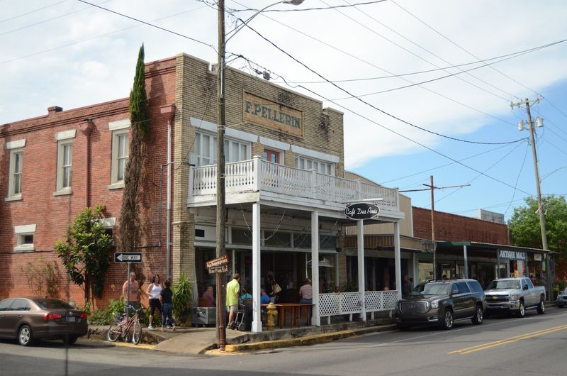 Cafe Des Amis, Breaux Bridge, Louisiana Cafe Des Amis, Breaux Bridge, Louisiana