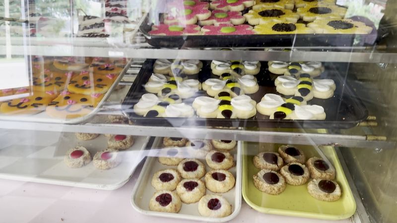 Cakes, Cookies, and Custom Orders