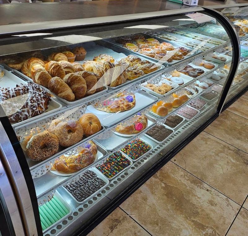 Calandra's Bakery, Newark, NJ Calandra's Bakery, Newark, NJ