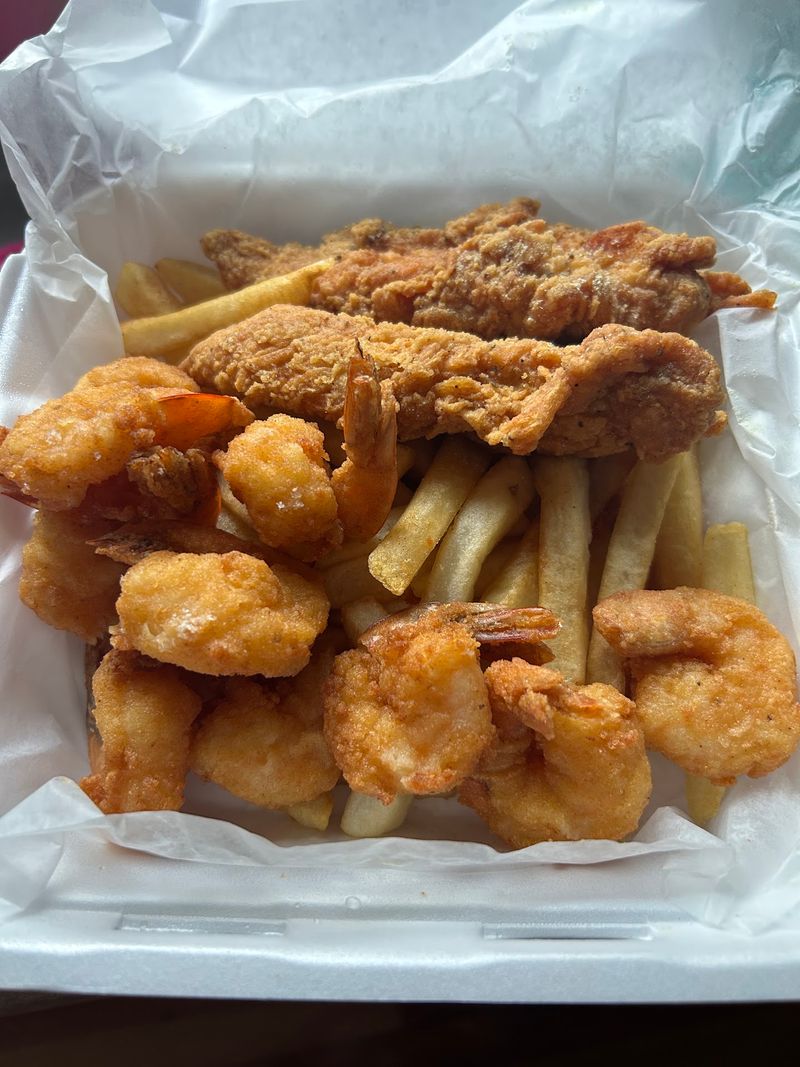 Captains fish and chicken, Cedar Rapids, IA