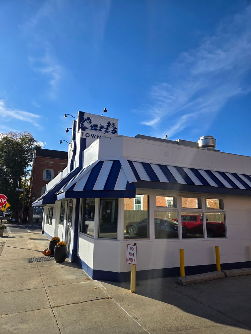 Carl's Townhouse, Chillicothe, OH