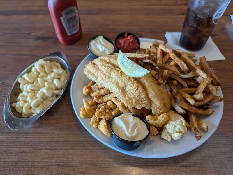 Catfish Charlie's, Dubuque, IA