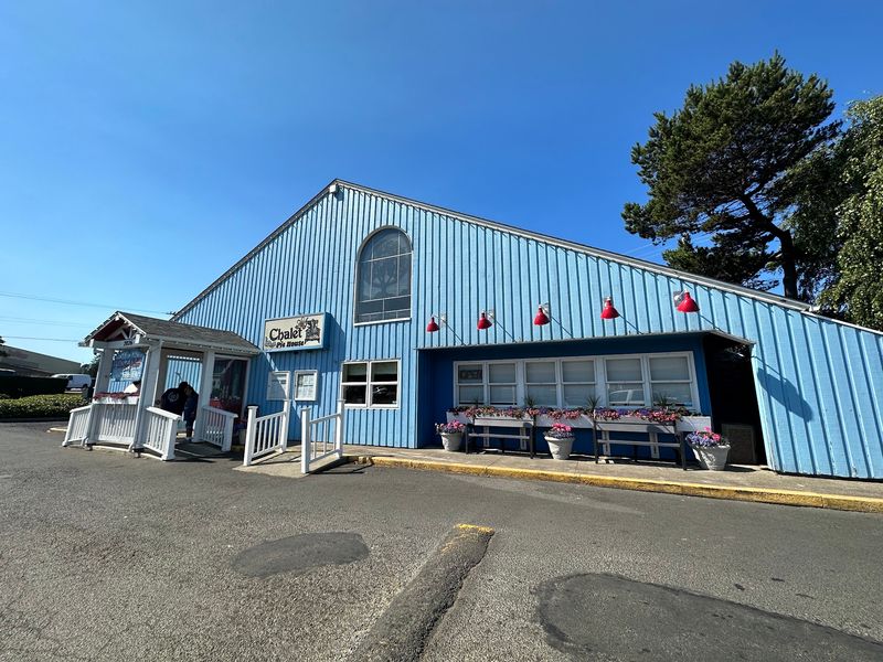 Chalet | Restaurant & Bakery, Newport, OR Chalet | Restaurant & Bakery, Newport, OR