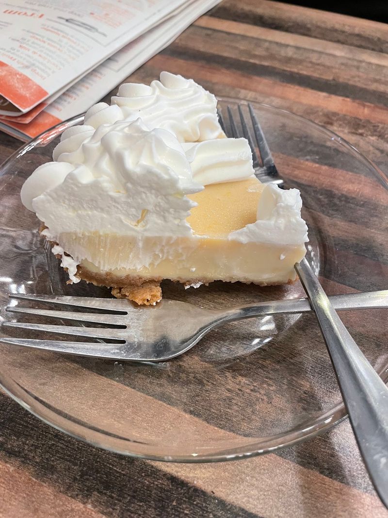 Cheesecakes, Fruit Pies and Beyond Cheesecakes, Fruit Pies and Beyond