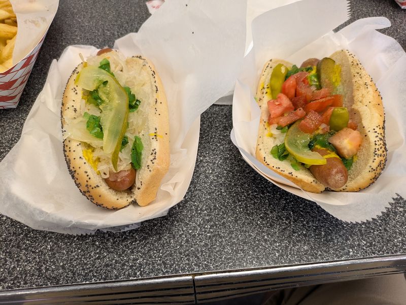 Chicago Style, No Ketchup Required Chicago Style, No Ketchup Required