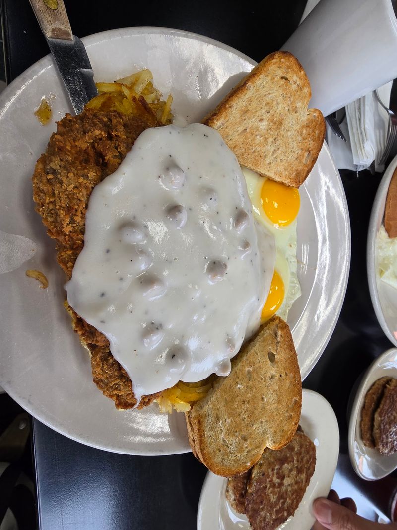 Chicken Fried Steak and Lunchtime Favorites Chicken Fried Steak and Lunchtime Favorites