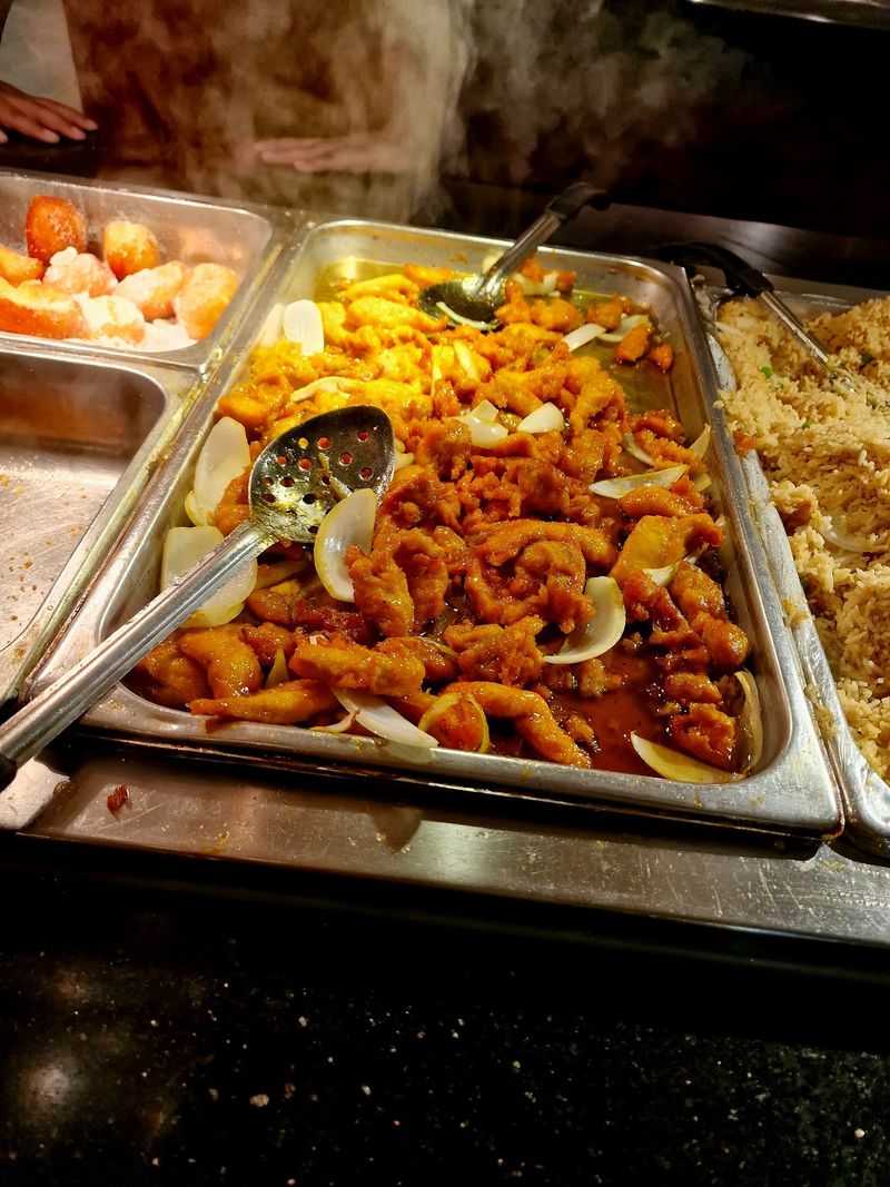Chinese Classics and Hot Dishes Chinese Classics and Hot Dishes