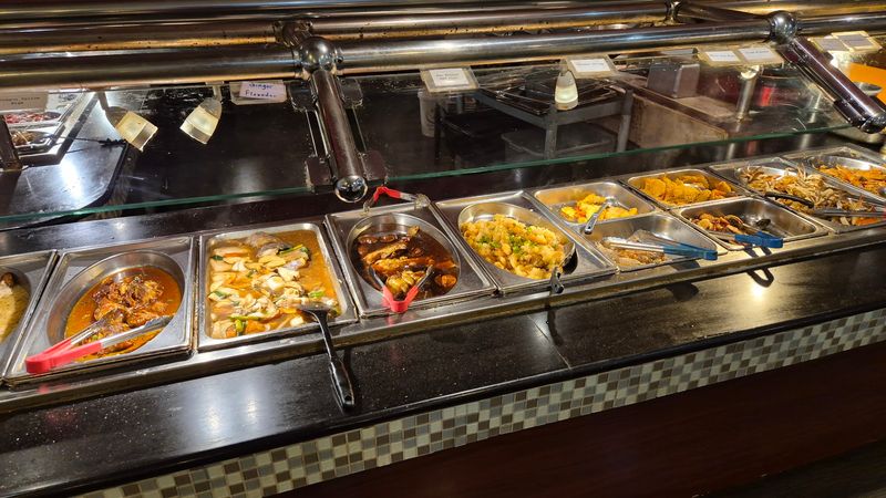Chinese Favorites on the Hot Line