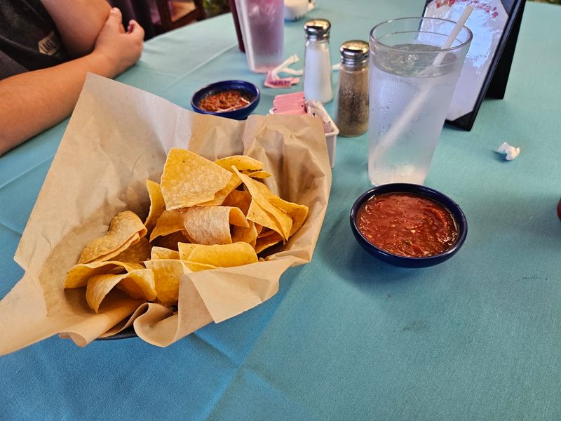 Chips, Salsa and Free Refills