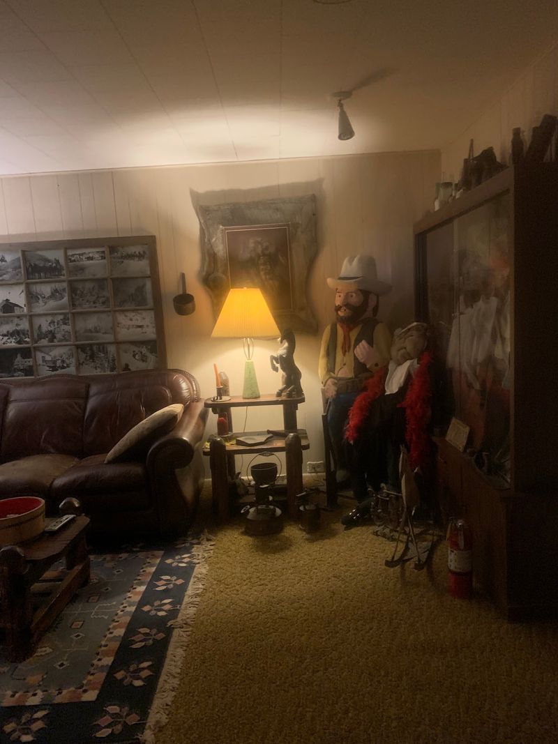 Chuck and Krinn, Hosts Extraordinaire
