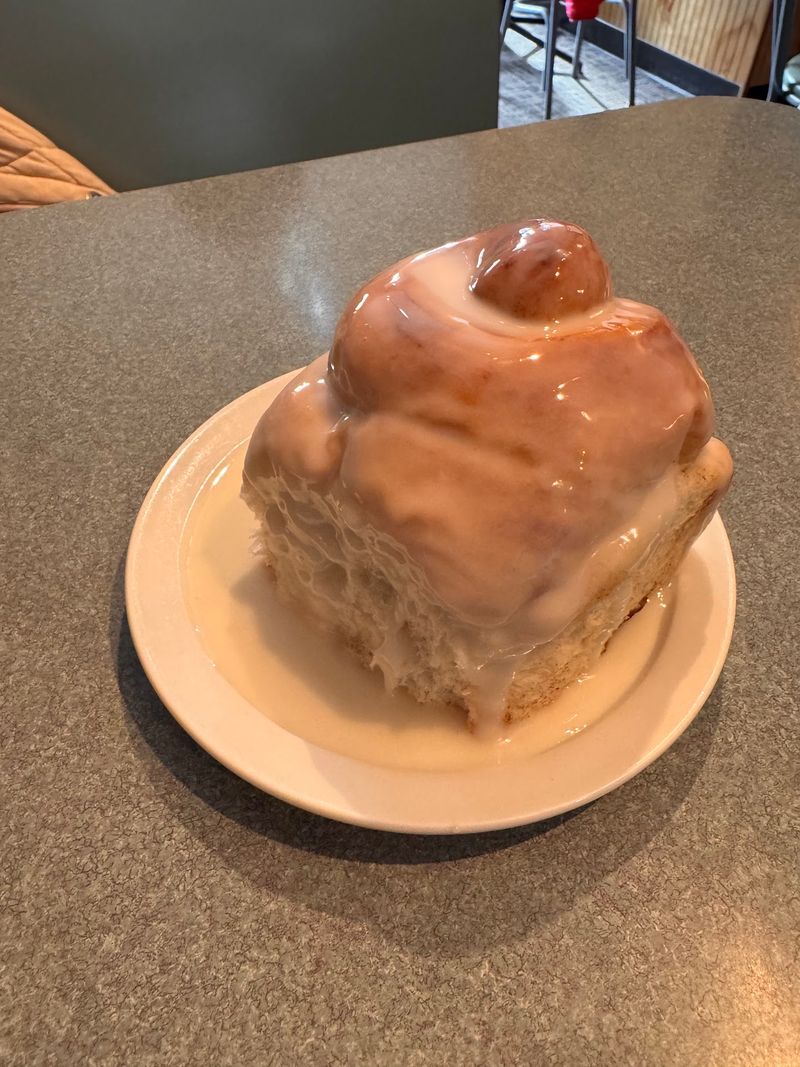 Cinnamon Rolls Worth the Early Alarm