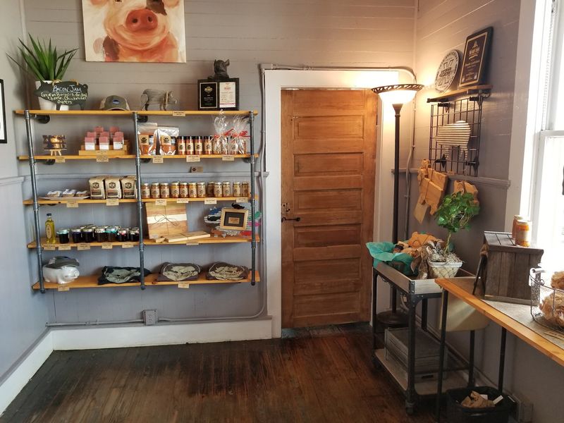Cochon Cannery, Breaux Bridge, Louisiana