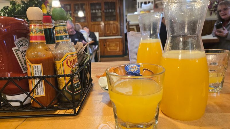 Coffee Refills and Fresh Squeezed Juice