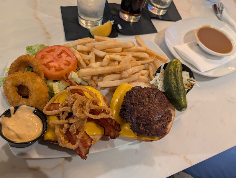 Comfort Food in Generous Helpings