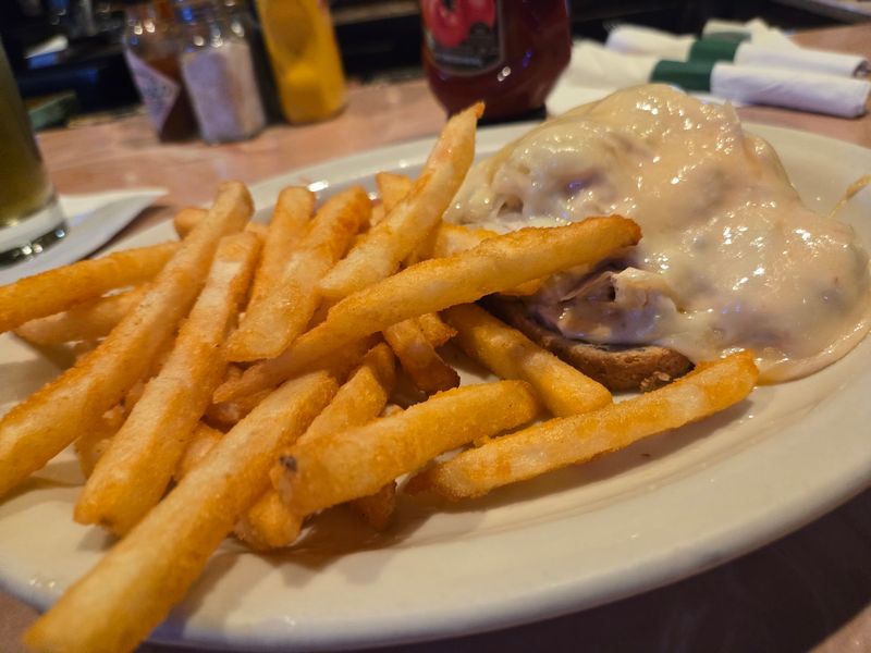 Comfort Plates Beyond the Seafood Comfort Plates Beyond the Seafood